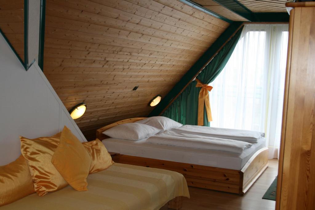 Hotel Asperner Loewe Vienna Room photo